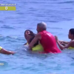 Scontro Durante La Sfida Di Pallanuoto All’isola Mette A Rischio La Gara E Coinvolge Ex Politico E Concorrenti