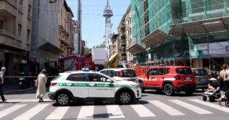 Scontro Tra Due Auto A Torino 1