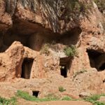Scoperta Una Tomba Etrusca Intatta In Necropoli Di Caiolo Vicino A Viterbo: Ritrovamenti Eccezionali Del Vii Secolo A.c.