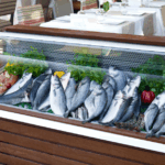 Blitz A Gaeta: Sequestrati Arredi Abusivi E Pesce Senza Tracciabilità In Spiaggia E Ristorante