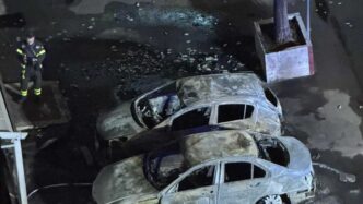 Sei Auto Incendiate In Due Dis