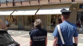 Sei Cinesi Denunciati Per Capo