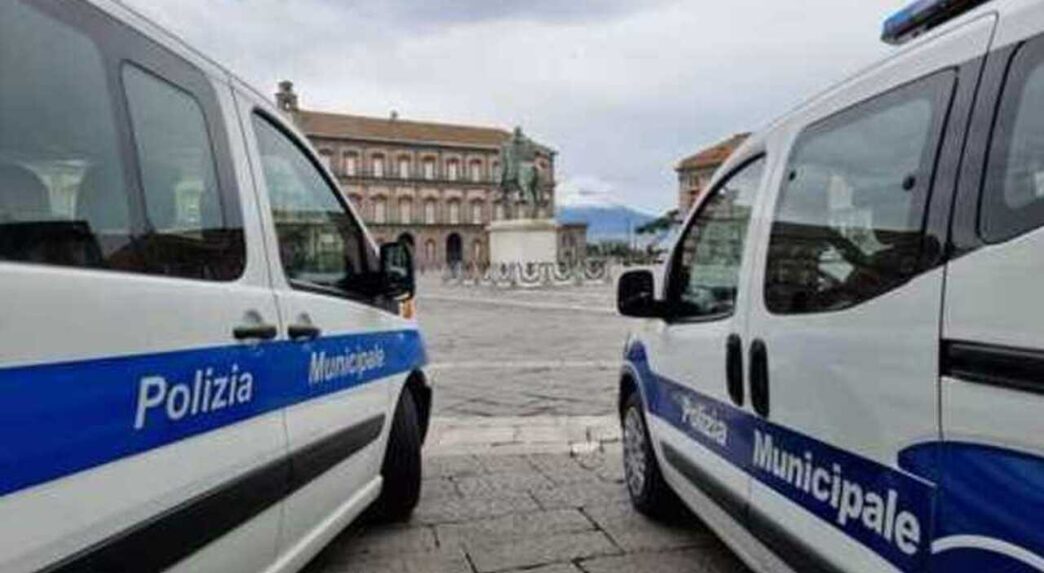 Sequestrato Deposito Di Merce