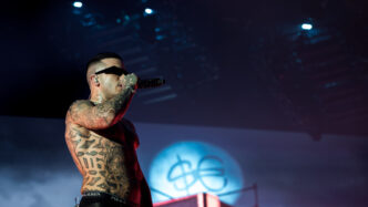 Sfera Ebbasta Si Esibisce Per