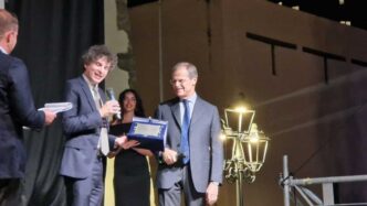 Si C3A8 Chiusa Con I Premi In Pia