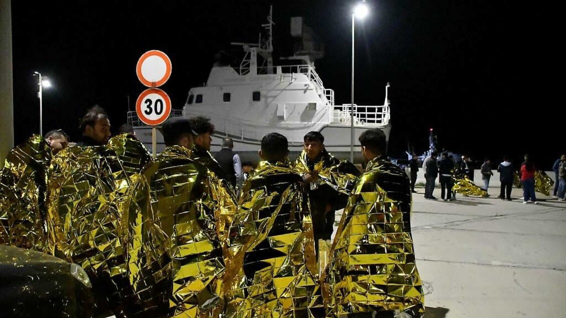 Soccorsi 61 Migranti Al Largo