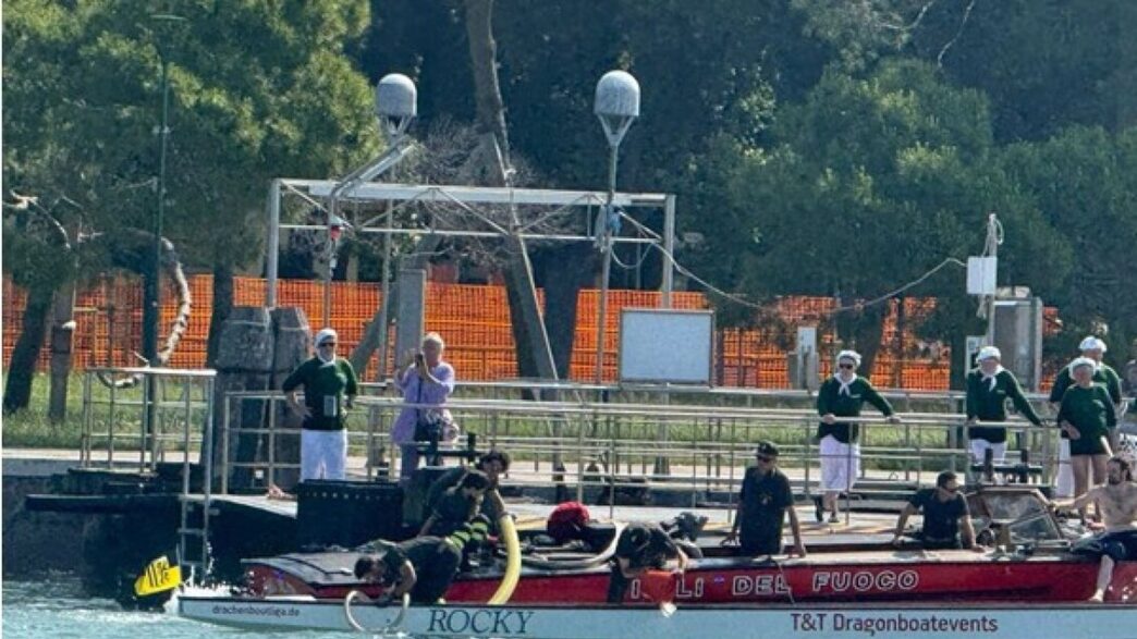 Soccorsi In Laguna Per Una Tre