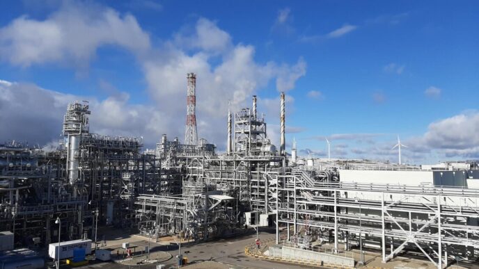 Totalenergies Risponde Alle Cr