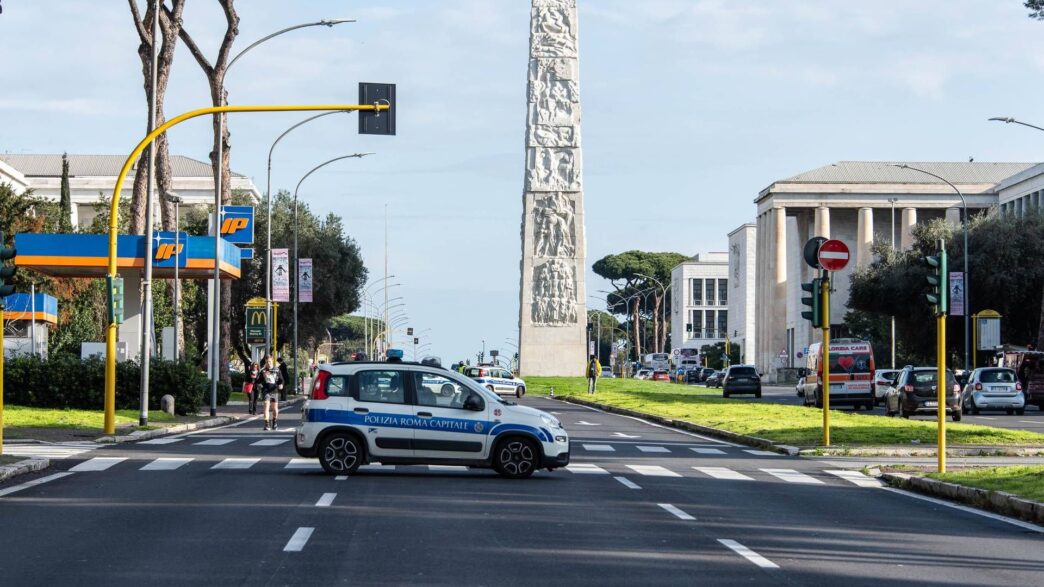 Traffico Bloccato A Roma Per T