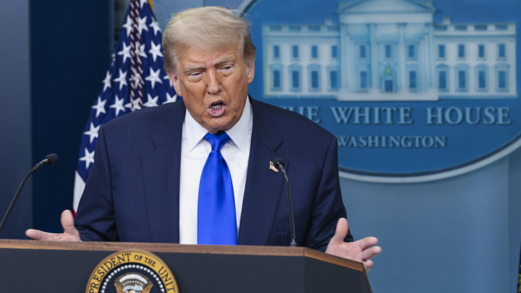 Trump Annuncia Che Ce28099C3A8 Un Acqu