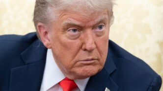 Trump Annuncia Un Cessate Il F