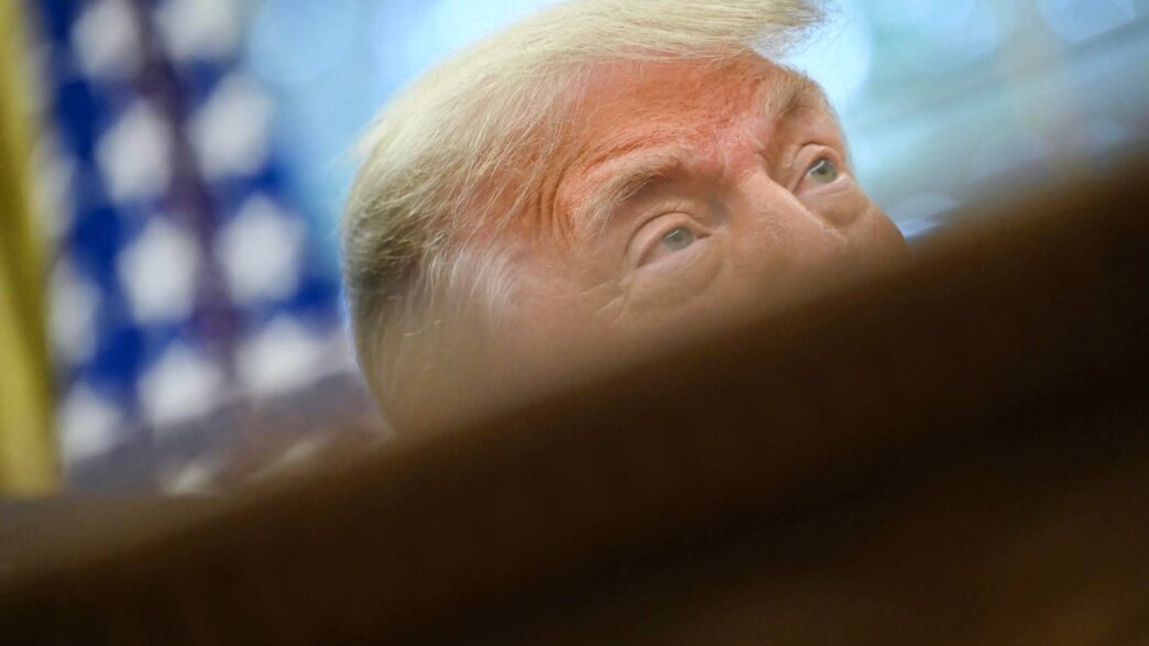 Trump Elogia Giornalista Congo
