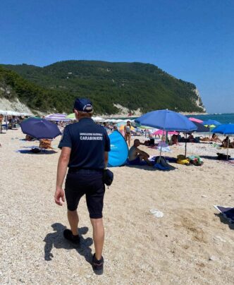 Turismo Tra Riviera Del Conero