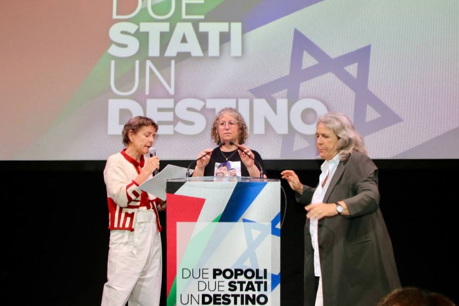 Ucei Chiede A Roma Di Sventola