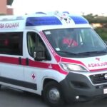 Un Pulmino Esce Di Strada Senza Coinvolgere Altri Mezzi Lungo La Statale 28 A Sant’albano Stura