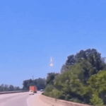 Una Meteora Visibile In Pieno Giorno Potrebbe Aver Sfondato Il Tetto Di Una Casa In Georgia Tra Boati E Immagini Dallo Spazio