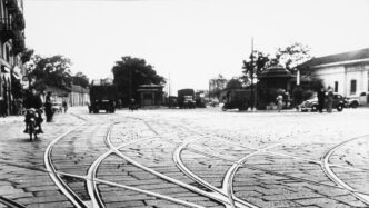 Una Raccolta Di 102 Fotografie