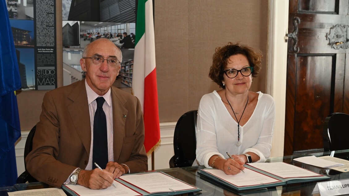 Universitc3A0 Ca27 Foscari E Grupp