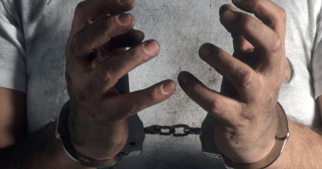 Uomo Arrestato A Vercelli Per