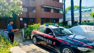 Uomo Di 58 Anni Si Taglia Il P