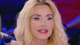 Valeria Marini Racconta Le28099Espe