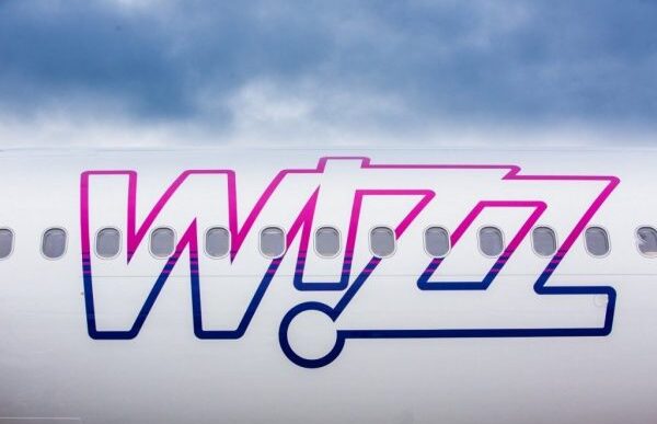 Wizz Air Sospende Tutti I Voli