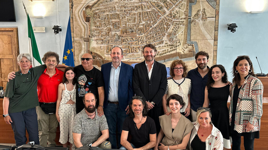 A Pesaro Il Film Miopia Le I