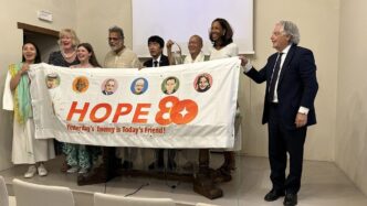 A Roma Il Movimento Flame Of H