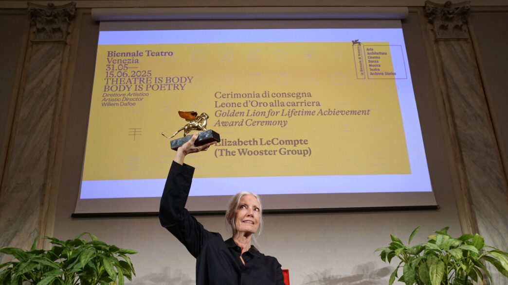 A Venezia Il Leone De28099Oro Alla