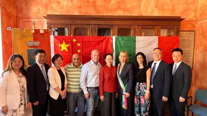 Delegazione Di Jinhua Visita C