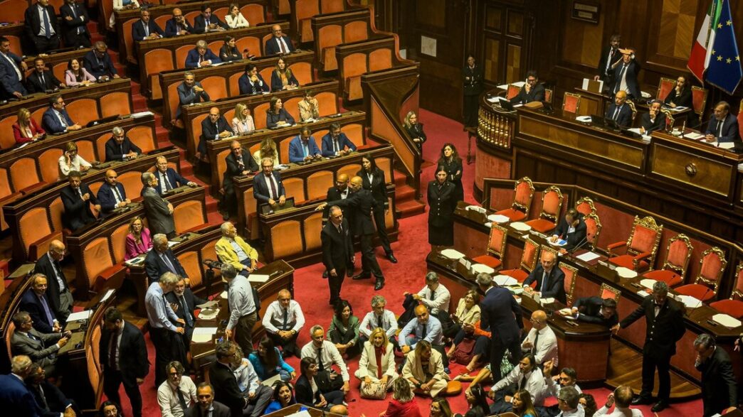 Gruppi Di Pd2C M5S2C Avs E Itali