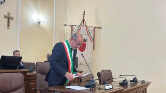 Il Sindaco Di Sulmona Luca Tir