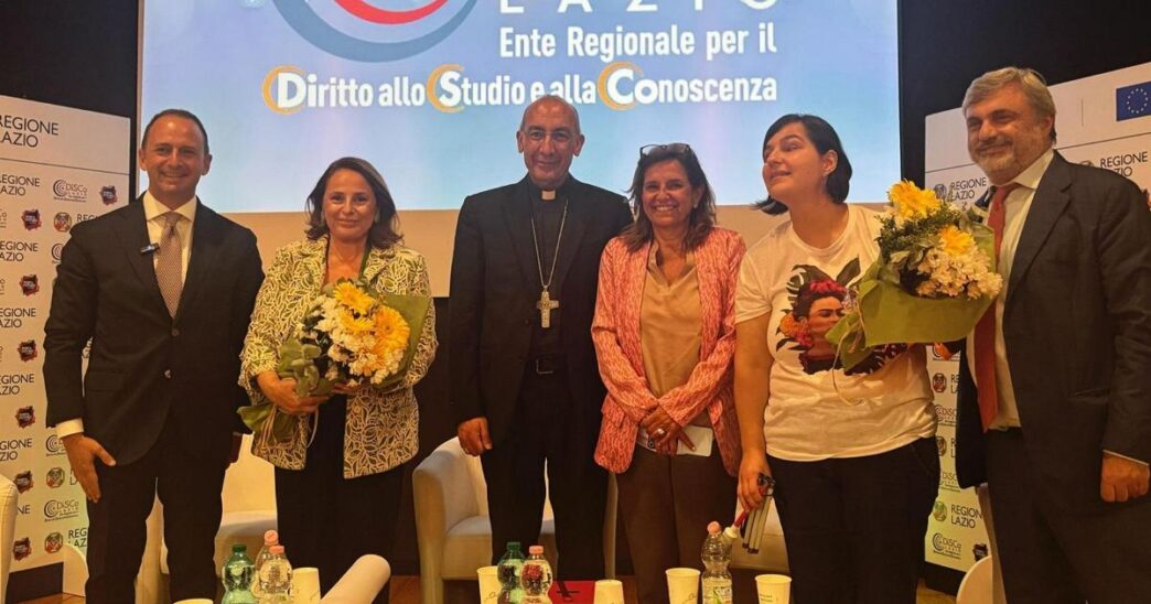 Inaugurata A Roma La Bibliotec