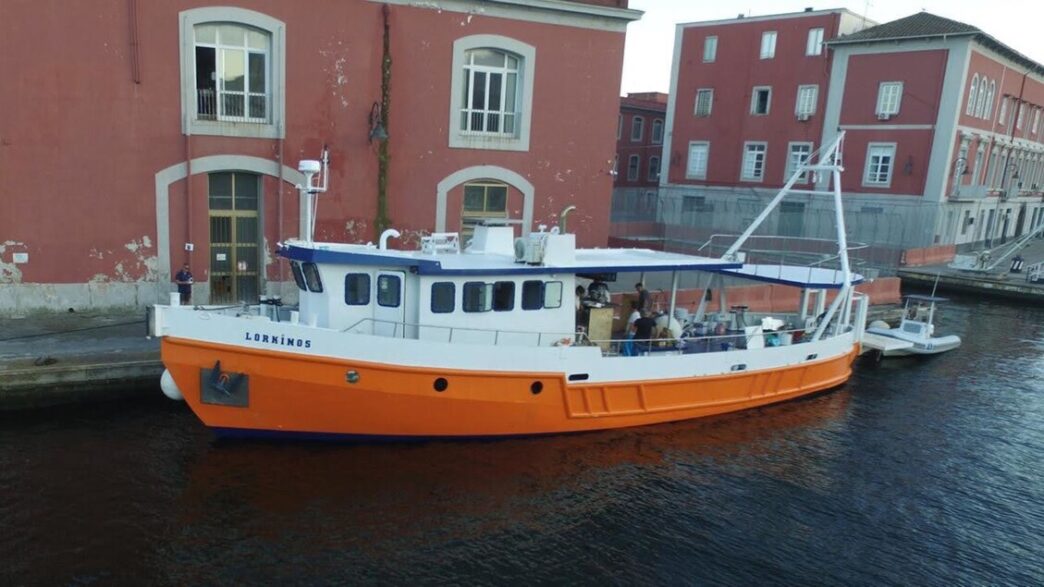La Nave Lorkinos Di Nisida Div