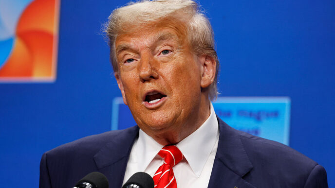 La Politica Estera Di Donald T 1