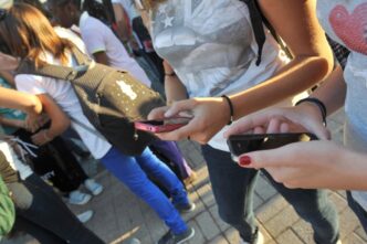 Smartphone Vietati In Classe2C