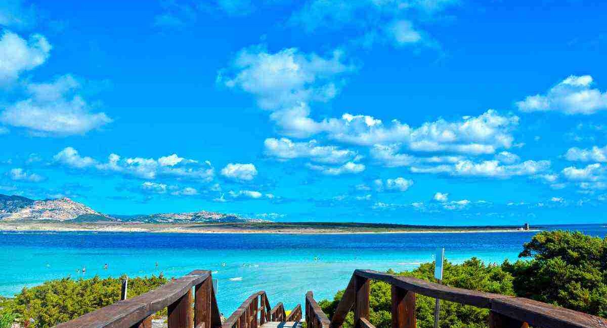 C'È Una Spiaggia Segreta In Uno Dei Posti Più Gettonati Per Le Vacanze, Ecco Dove Si Trova