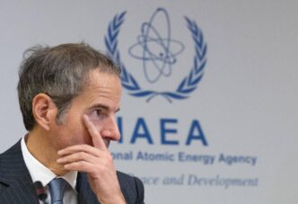 Tensioni Nucleari E Diplomatic