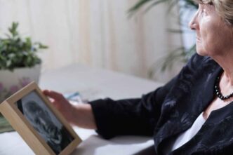 Quanto Spetta Al Mese Ad Una Vedova Dalla Pensione Del Marito Scomparso? Ecco Cosa Sapere