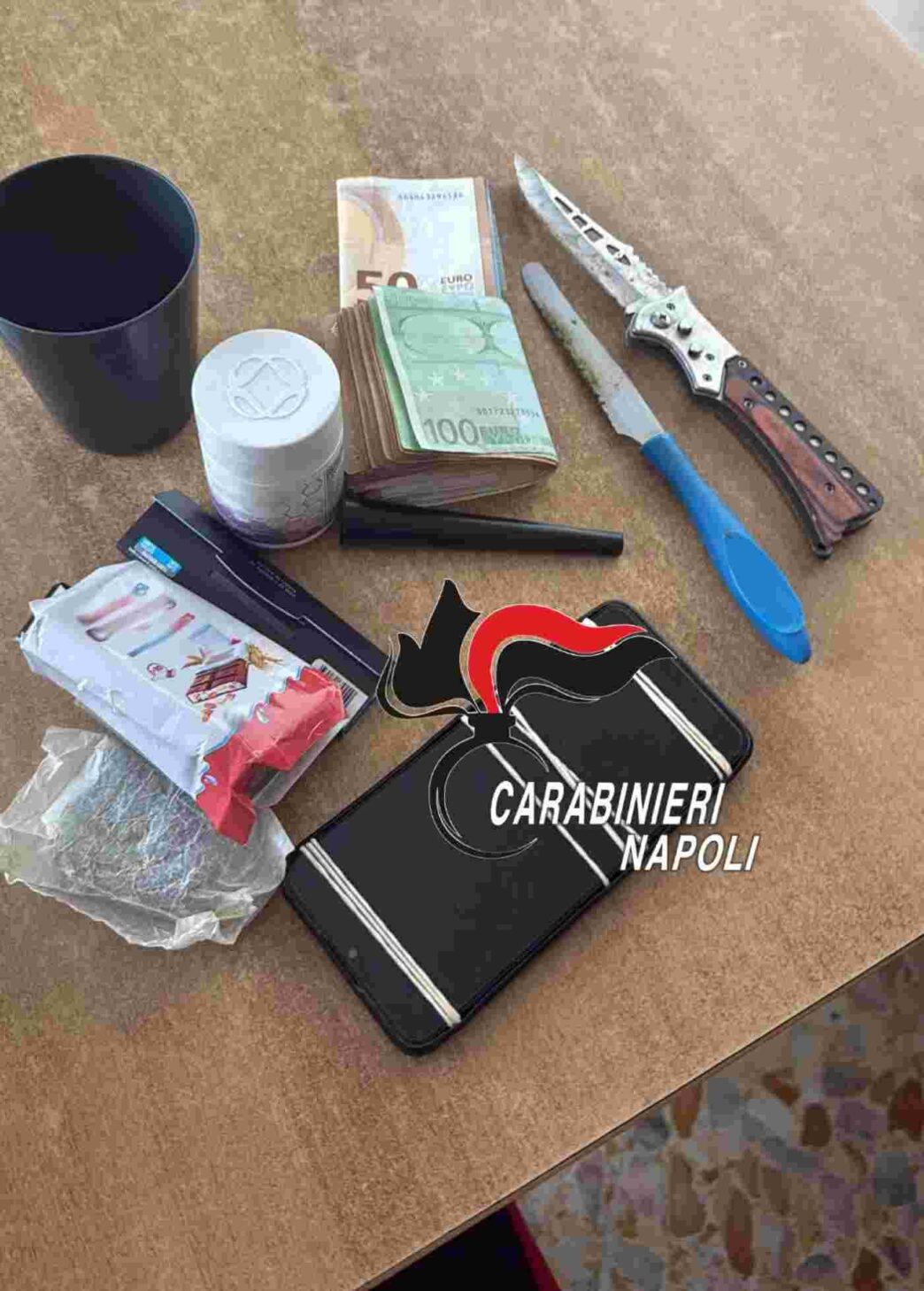A Capri Hashish Nascosto In Ba