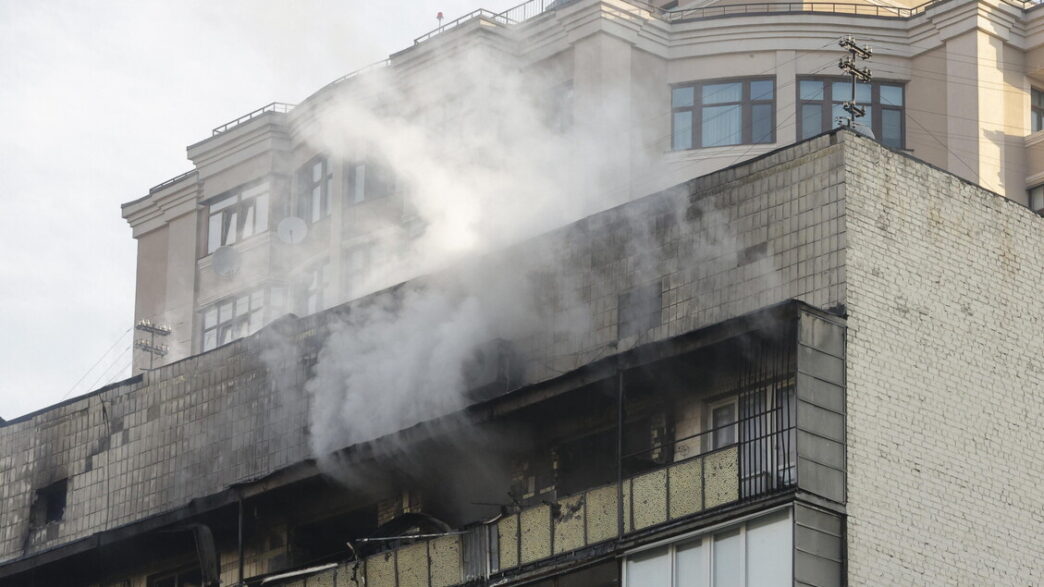 A Kiev Incendio In Edificio No