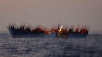A Lampedusa Sbarcano 238 Migra