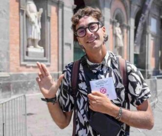A Napoli Un Giovane Artista Mi