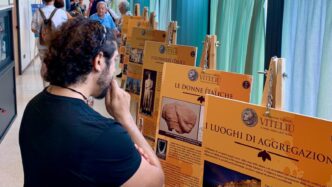 A Pescara La Mostra E2809Cuna Fines