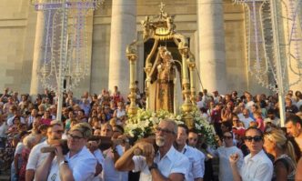 A Terracina La Madonna Del Car