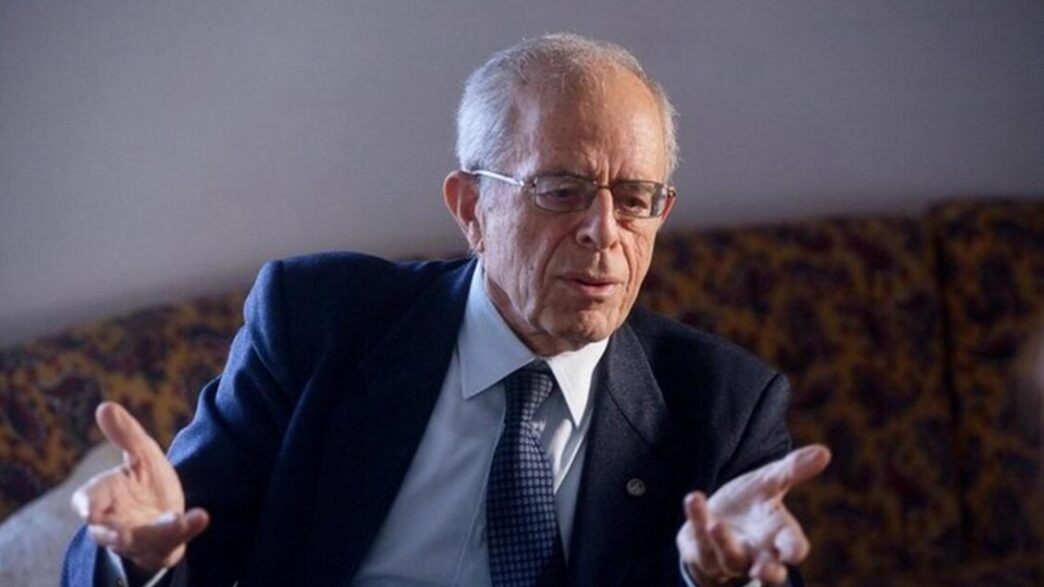 Addio Al Professore Elio Palom