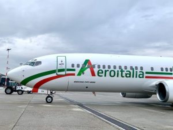 Aeroitalia Alleata Con Delta A