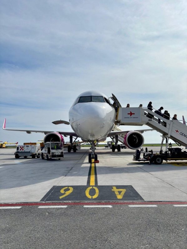 Aeroporto Di Genova Traffico P
