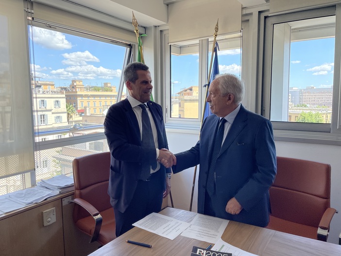 Agea Ed Eurispes Siglano Accor