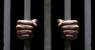 Aggressione Al Poliziotto Peni
